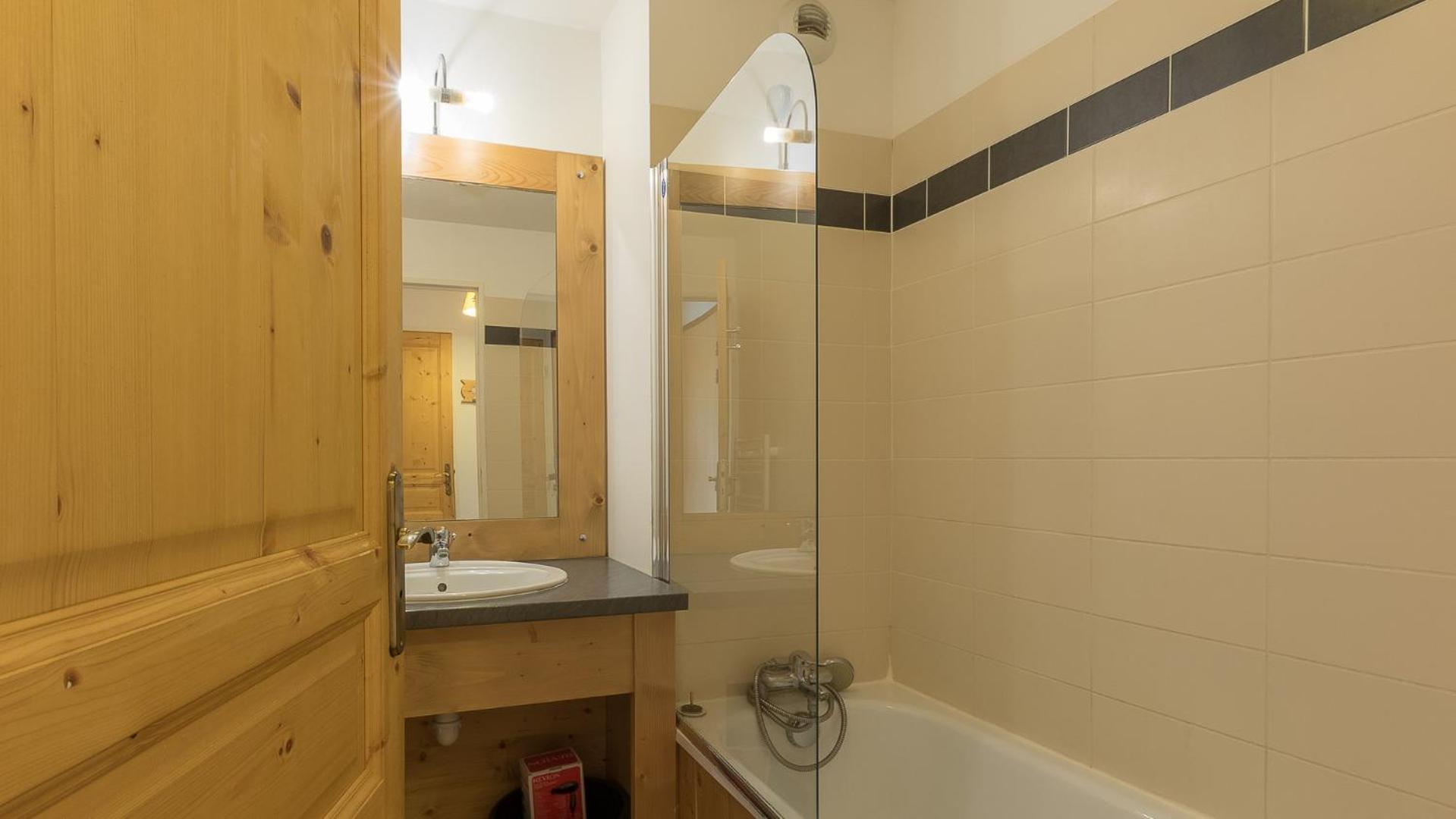 B203- Appartement 2 Pieces Cabine 6 Personnes Orcières Buitenkant foto